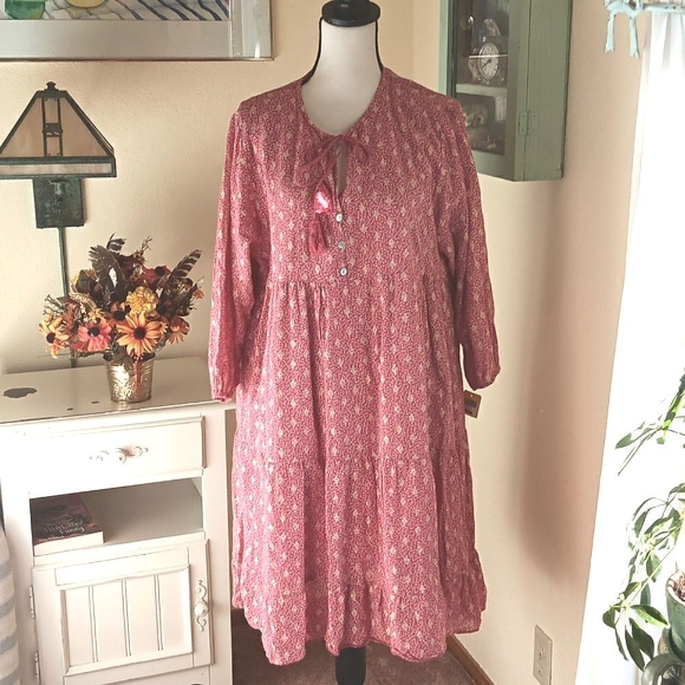 Scandal Tiered Ruffled Shift Dress